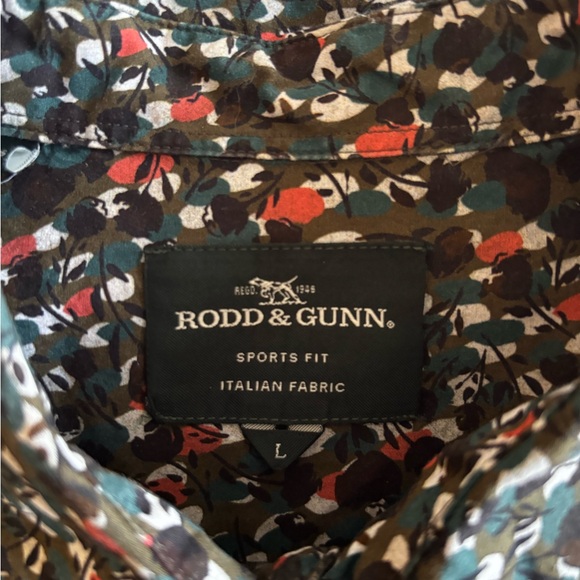Rodd & Gunn Patterned SS Button Down Shirt - Picture 2 of 3